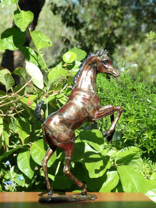 Escultura de potro de bronce en miniatura "Dainty Dancer" 