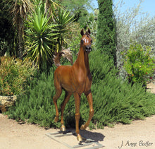 Cargar imagen en el visor de la galería, Escultura de bronce de caballo árabe de tamaño natural &quot;Sueño de primavera&quot; &quot;160 cm 64&quot; de alto 
