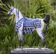 Cargar imagen en el visor de la galería, El Tesoro - Escultura de bronce del caballo árabe 
